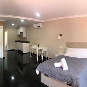 Appartement Selin, Marbellac